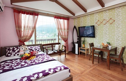 Namhae Casa | Namhae Memory Plus Bed and Breakfast