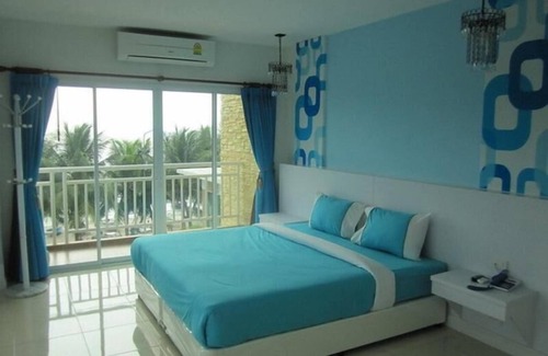 Saen Suk Hotel | Nanachart Bangsaen