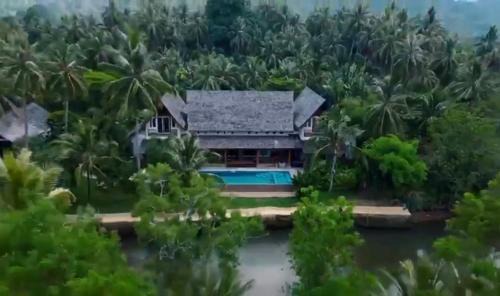 Koh Chang Tai Hotel | Nanai Resort Salakphet
