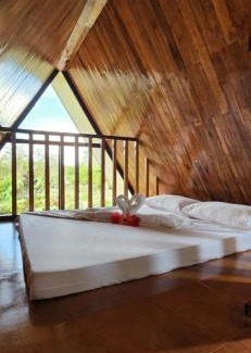 Moalboal Complejo | Nanay Eustiquia Complex Beach Resort