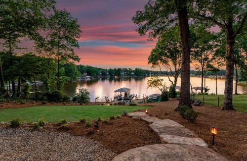Sherrills Ford Casa | Nancy Key