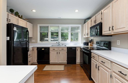 Nellysford Casa | Nancy's Edelweiss with Wintergreen Advantage