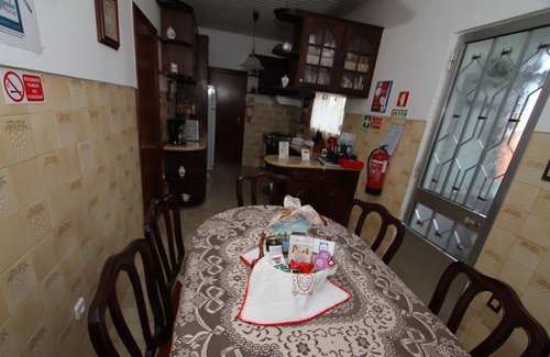 Praia da Vitoria Apartamento | Nands Place -Alojamiento Local, RRAL N. 767