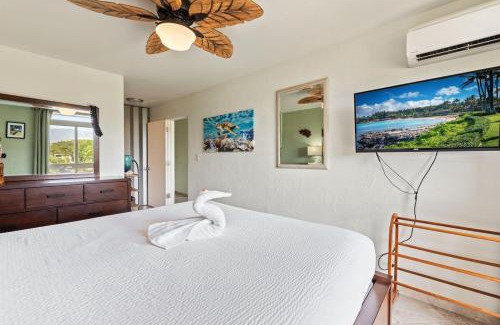 Kihei Apartamento | Nani Kai Hale 403- Top floor 1 bedroom with AC & partial ocean view