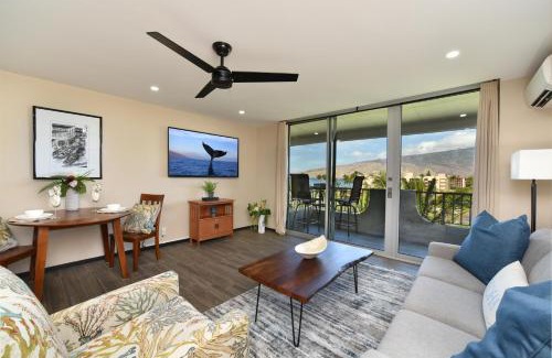 Kihei Casa | Nani Kai Hale 605 · NKH 605 Remodeled BeachFront w Pool AC Sandy