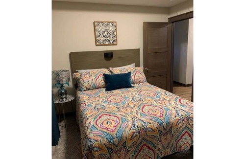 Altoona Casa | Nanny's Gem! NEW two bedroom home
