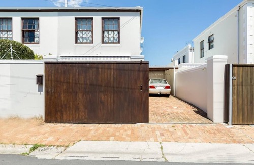 Claremont Casa | Nansen Place Claremont