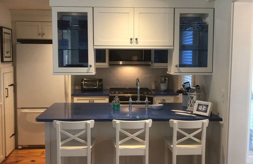 Mashpee Cabaña | Impresionante estilo nantucket Diseñador Seaside Cottage- Pasos a la playa privada