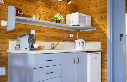 Ramot Casa | Naomi's B&B