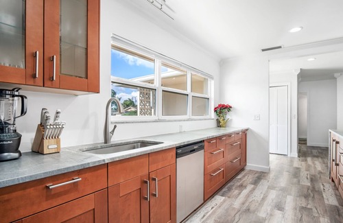Palm River Estates Villa | Naples Dream Escape 4BR Home, heated pool, 10min from Beach