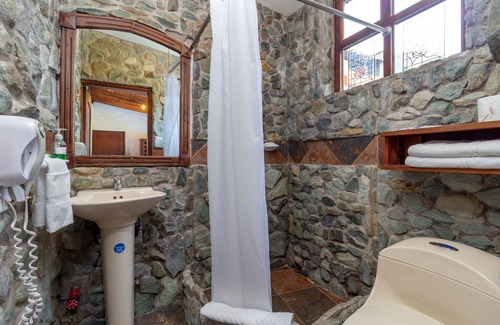 Baños de Agua Santa Hotel | Napolitano Apart & Hotel