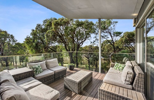 Fairhaven Casa | Narani Way I Walk to Beach I Pet Friendly