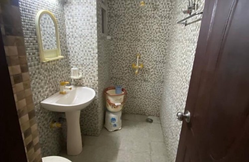 Haridwar Casa | Narayani Guest House By GRB
