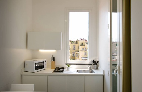 Quartieri Spagnoli Apartamento | Nardones Apartment with balcony by Wonderful Italy