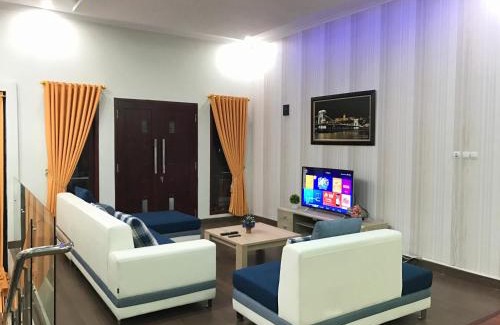 Rajabasa Casa | Nariska Suite Homestay Lampung