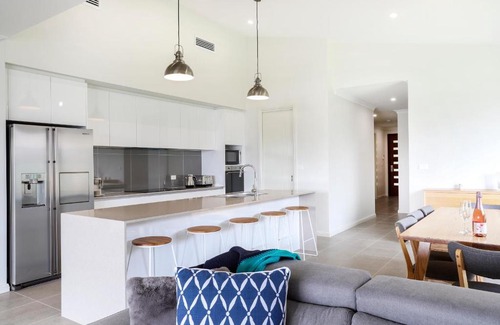 Narrawallee Casa | Narra House