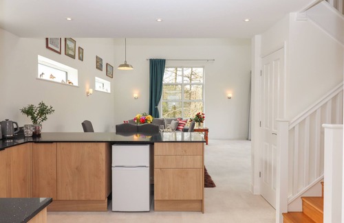 Kingswear Cabaña | NARRACOTT DOWN, pet friendly, with a garden in South Molton