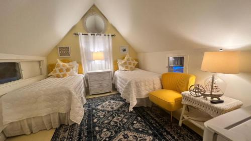 Oak Bluffs Cama Y Desayuno | Narragansett House