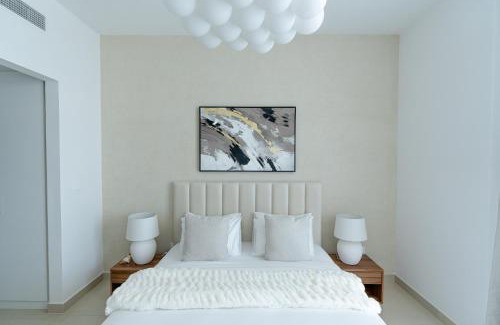 Mina Al Arab Apartamento | Nasma Luxury Stays - Calming Blues Stylish 1BR in Hayat Island