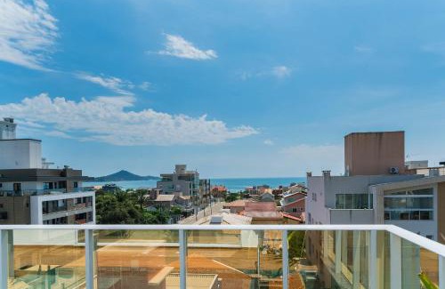 Sao Jose Apartamento | Nassau 203 - Excelente apartamento - Finamente mobiliado e decorado - À poucos metros da praia - (Consultar serviços de roupa de cama e banho)