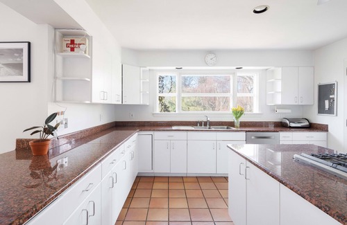 Cutchogue Casa | Nassau Point Summer Escape