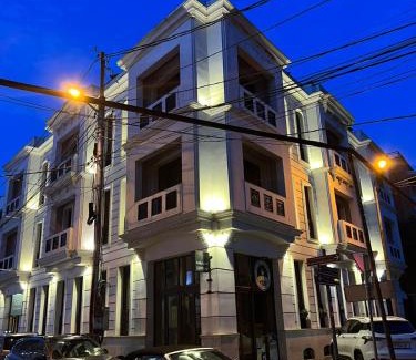 Avlabari Hotel | Natali Metekhi Palace
