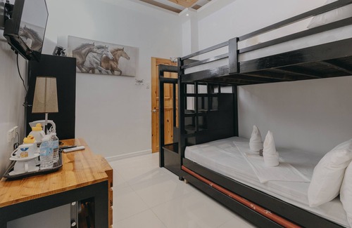 Oslob Hotel | Natalio Bacalso Avenue