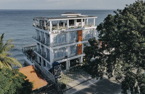 Oslob Hotel | Natalio Bacalso Avenue