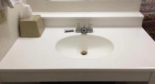 Cortez Hotel | National 9 Inn Sand Canyon