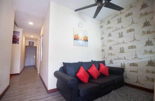 Kampung Stampin Casa | Natol Homestay - Paris BDC