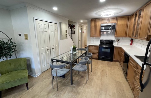 Southwest Casa | Nats Park & Audi Field Home with Free Parking