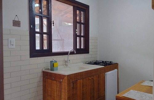 Lagoinha Chalet De Esquí | Natuart chalet with kitchen on Lagoinha beach