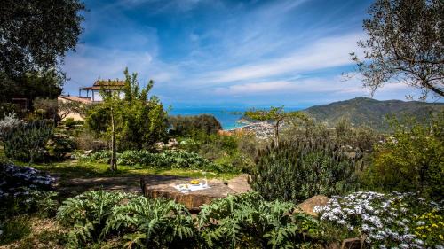Castellabate Casa | Natursteinvilla mit Meerblick , 2km über dem Meer-Cilentissimo