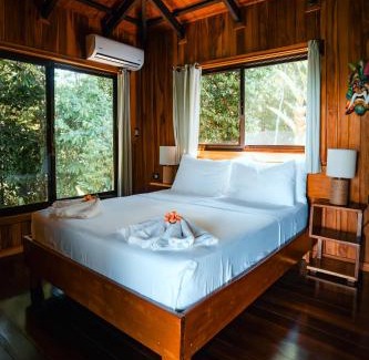 Drake Bay Hotel | Natural Drake Bay Hotel Boutique