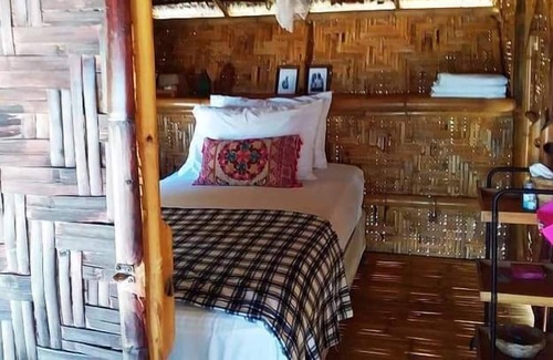 Ban Samphao Casa | Natural High Beach Cafe & Homestay