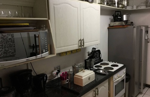 Germiston Apartamento | Natural, acogedor refugio para negocios o vacaciones