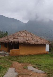 Kanthalloor Chalet De Esquí | Natural mudhouse