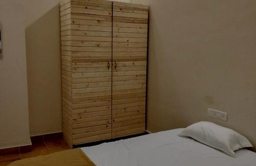 Yeoor Hills Casa | Natural Pg & Accommodation Services