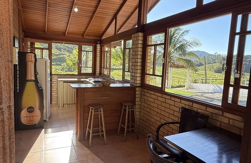 Camboriu Casa | Natural Refuge in Balneário Camboriú: Beach, Beach Tennis and Pool in Harmony