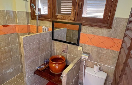 Sangkat Sla Kram Hotel | Natural Relax Villa