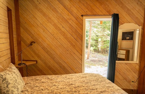 Meadow Creek Casa | Natural surroundings, peace & quiet, with adventure on your doorstep. (Pets ok)