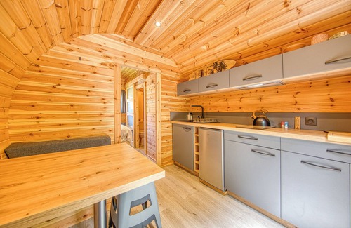 Saint-Vivien-de-Medoc Apartamento | Escapada Natural en Saint-Vivien – Alojamiento atípico con Wi-Fi y jardín tranquilo