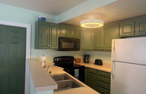 Inglis Casa | Nature Coast Inn and Cottages