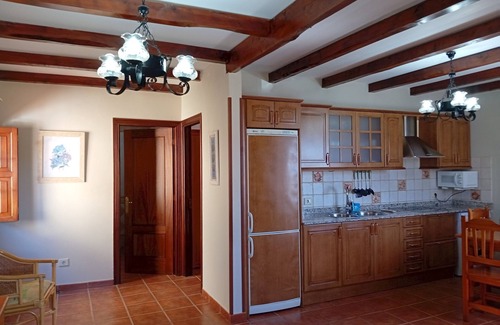 Taibique Chalet De Esquí | Nature Escape with Private Terrace, El Pinar