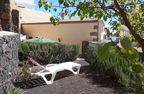 Taibique Chalet De Esquí | Nature Escape with Private Terrace, El Pinar