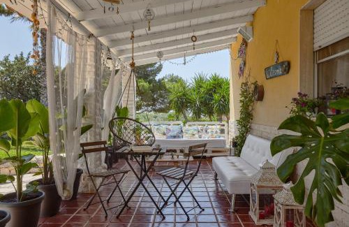 Santa Croce Camerina Apartamento | Nature home in villa w piscina