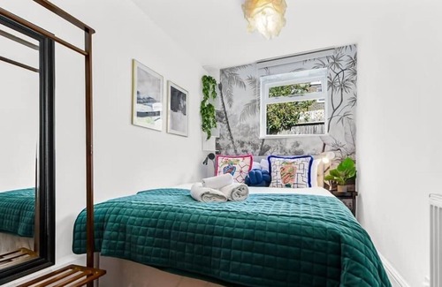 Munster Apartamento | Nature in the City: 2BR Flat with Outdoor- OLD