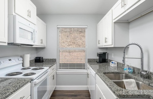 Calhoun Apartamento | Nature Lodge Studio - Woods - with Hiwassee River Access