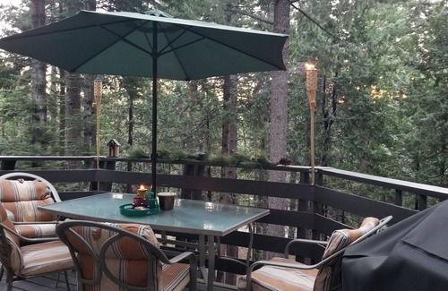 Arnold Chalet De Esquí | Nature Lover's Paradise: Luxurious The Shire - Cubs Crossing Chalet in Sierras