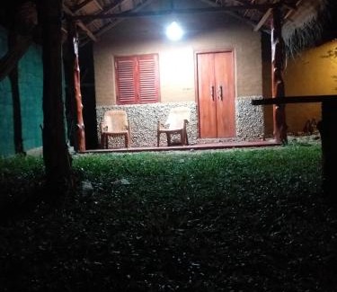 Udawalawa Cama Y Desayuno | Nature lovers Safari Cottage